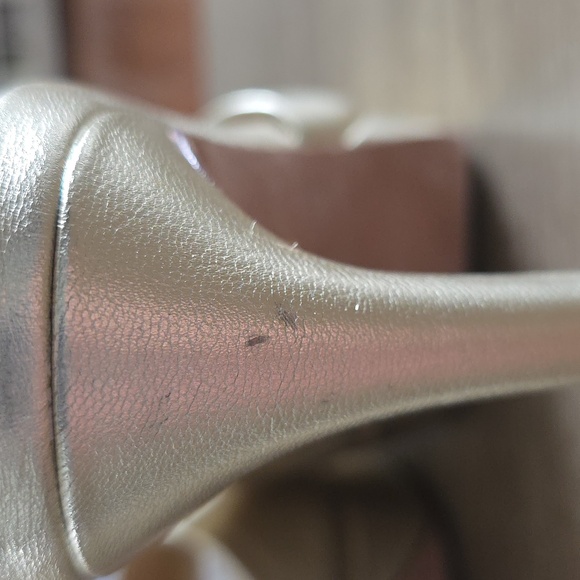 Veronica Beard Dali Platform Sandal Stiletto Heel Gold Metallic Leather 9.5 - Picture 8 of 10